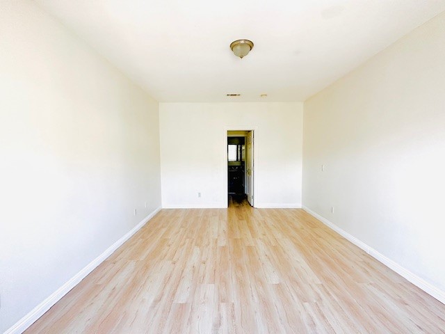 Detail Gallery Image 2 of 8 For 1139 E. Elma #REAR,  Ontario,  CA 91764 - 2 Beds | 1 Baths