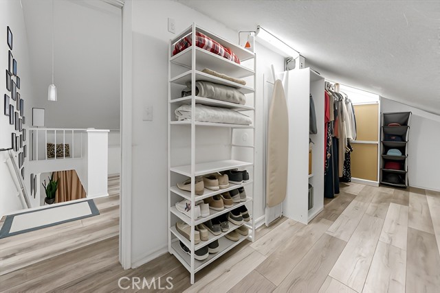 10636 Shoreline Drive, Norwalk CA: https://media.crmls.org/medias/8842178b-e4ea-4cf8-9da2-a5a1a7f93d3a.jpg