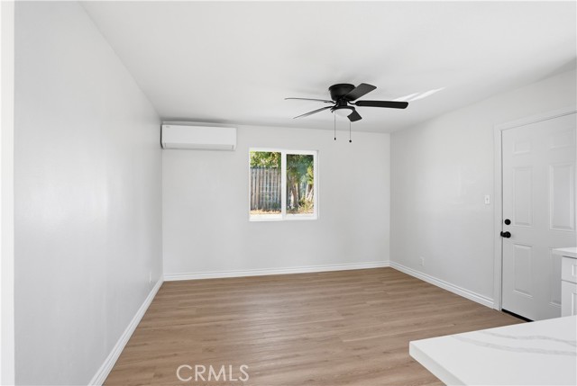 Detail Gallery Image 10 of 39 For 1381 E 5th, Ontario,  CA 91764 - 4 Beds | 1/1 Baths