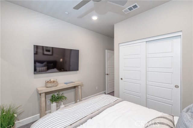 19209 Tideline Court, Huntington Beach CA: https://media.crmls.org/medias/8843b636-6a5d-4109-a04f-1d395c885c57.jpg