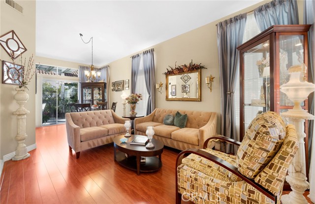 Detail Gallery Image 5 of 54 For 28845 San Simeon, Mission Viejo,  CA 92692 - 3 Beds | 2/1 Baths