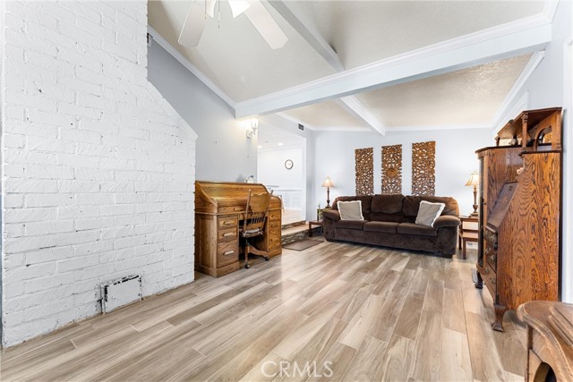 942 Oleander Street, Brea CA: https://media.crmls.org/medias/88446f7f-6aa4-4b38-8542-b345d062f061.jpg