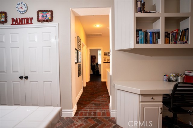 Detail Gallery Image 11 of 23 For 41950 Delmonte, Temecula,  CA 92591 - 2 Beds | 2 Baths