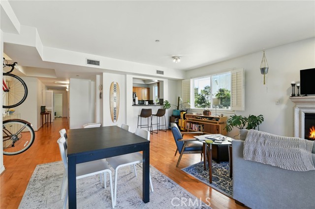 1241 S Westgate Avenue, Los Angeles CA: https://media.crmls.org/medias/88480b87-3f19-441f-820a-2382ef72612f.jpg