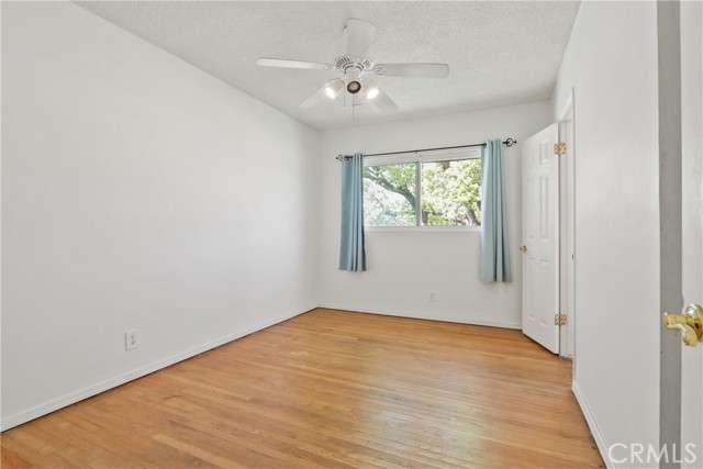 Detail Gallery Image 6 of 14 For 1630 Suffolk, Glendora,  CA 91740 - 4 Beds | 3 Baths