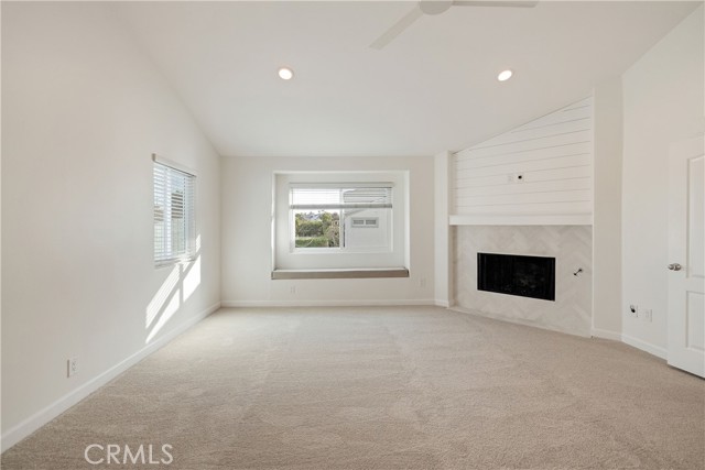 Detail Gallery Image 43 of 56 For 1707 Marshallfield #B,  Redondo Beach,  CA 90278 - 3 Beds | 3 Baths