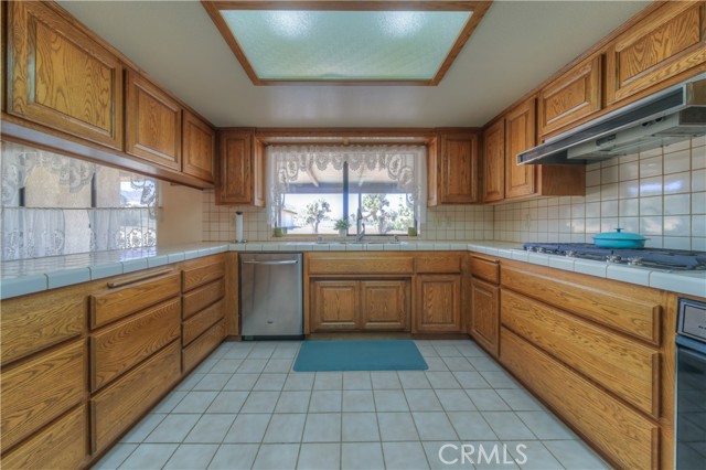 Detail Gallery Image 18 of 72 For 9178 Fortuna, Yucca Valley,  CA 92284 - 4 Beds | 2 Baths