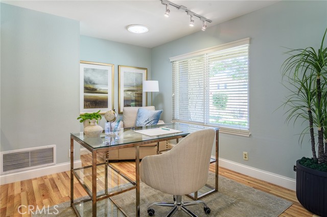 Detail Gallery Image 20 of 47 For 18230 Olympic Ct, Fountain Valley,  CA 92708 - 3 Beds | 2 Baths