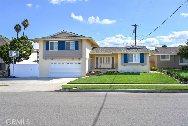 1439 N Blake St, Orange, CA 92867