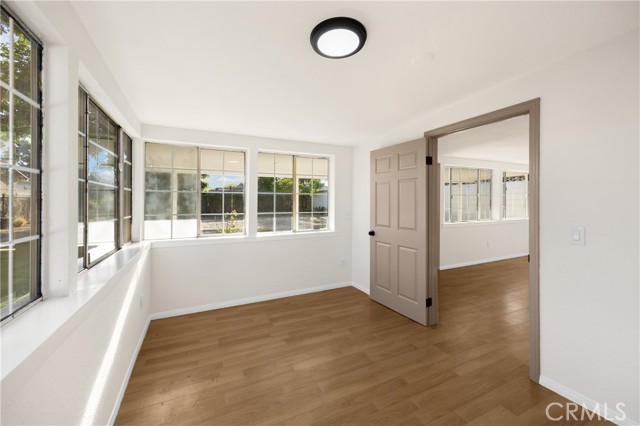 1333 N Council Avenue, Ontario CA: https://media.crmls.org/medias/884ce232-7b62-4f6f-a30a-7accd050f508.jpg