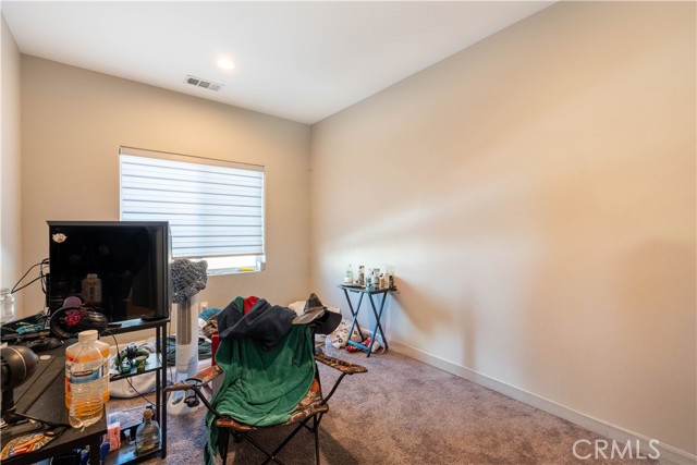 Detail Gallery Image 15 of 24 For 16425 Arrow Bld #1110,  Fontana,  CA 92335 - 3 Beds | 2/1 Baths