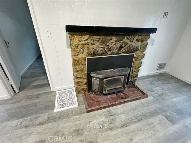 Detail Gallery Image 13 of 39 For 3724 Encino Trl, Frazier Park,  CA 93225 - 4 Beds | 2/1 Baths