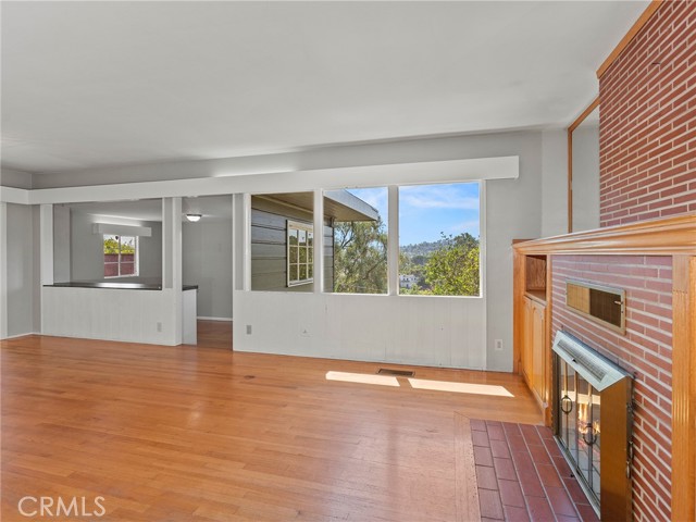 Detail Gallery Image 14 of 61 For 3761 Aguilar St, Los Angeles,  CA 90065 - 4 Beds | 2 Baths