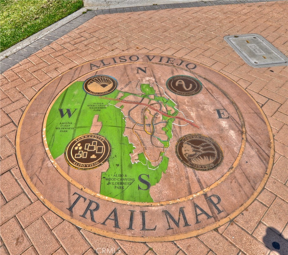 https://media.crmls.org/medias/884fa409-a57d-4b9a-a88e-2370df557f43.jpg?preset=X-Large