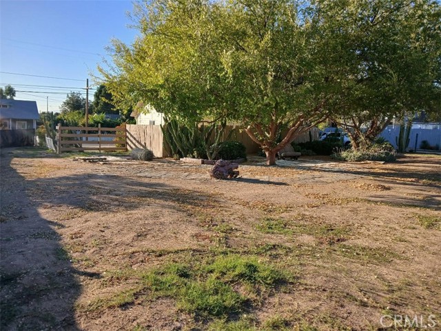 Detail Gallery Image 5 of 6 For 2111 Orange St, Highland,  CA 92346 - 3 Beds | 2 Baths