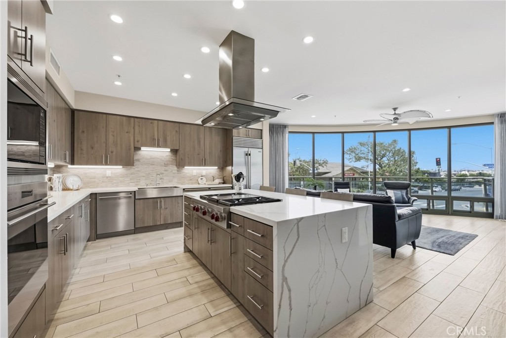 3025 Byron Street - photo 5