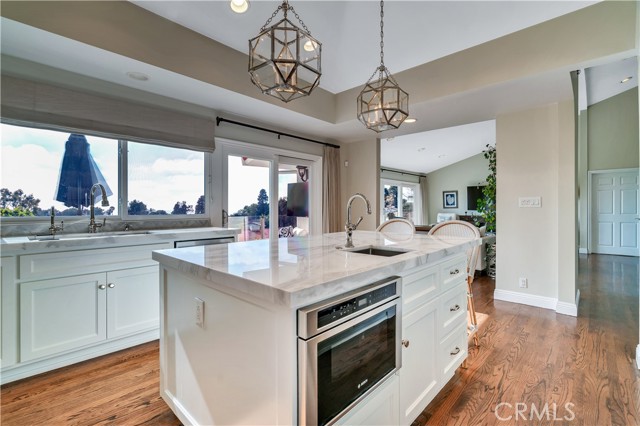 Detail Gallery Image 9 of 53 For 1232 via Coronel, Palos Verdes Estates,  CA 90274 - 4 Beds | 3 Baths