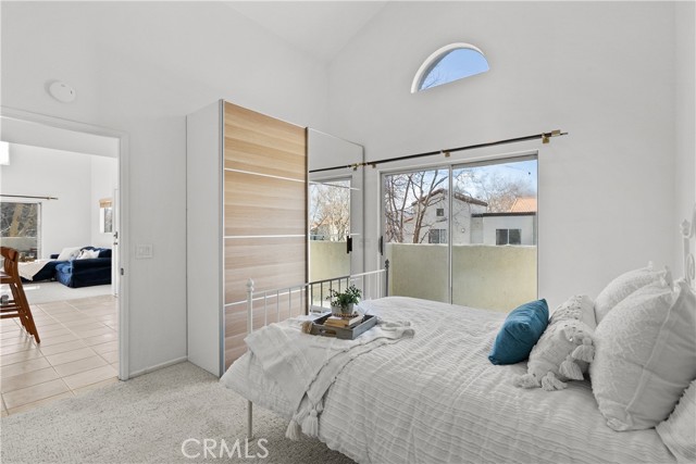 Detail Gallery Image 11 of 22 For 21358 Nandina Ln #204,  Newhall,  CA 91321 - 2 Beds | 2 Baths