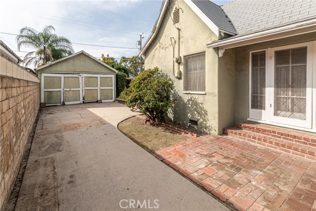 Detail Gallery Image 29 of 35 For 427 S Orchard, Burbank,  CA 91506 - 2 Beds | 1/1 Baths