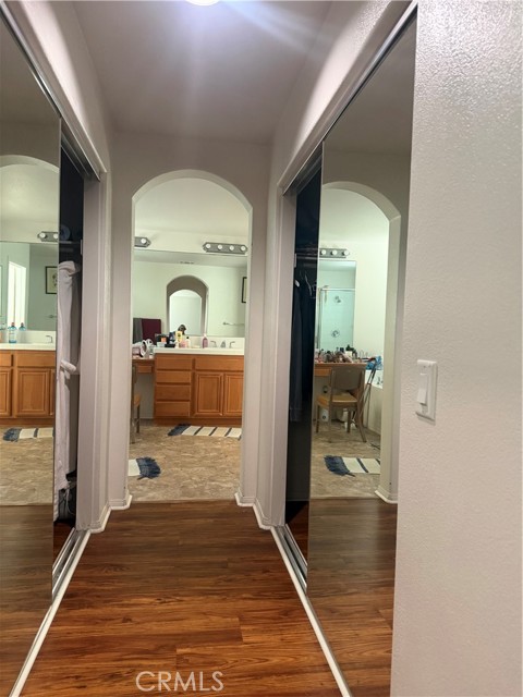 Detail Gallery Image 52 of 63 For 28512 Meadow Heights Ct, Canyon Country,  CA 91387 - 6 Beds | 3 Baths