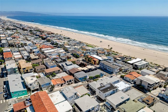 3305 Bayview Drive, Manhattan Beach, California 90266, 4 Bedrooms Bedrooms, ,4 BathroomsBathrooms,Residential,For Sale,Bayview,SB24134392