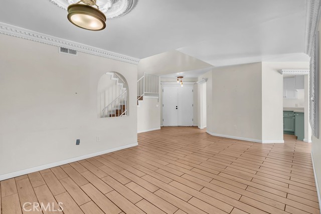 Detail Gallery Image 23 of 43 For 2503 Clarendon Ave, Huntington Park,  CA 90255 - 4 Beds | 2/1 Baths