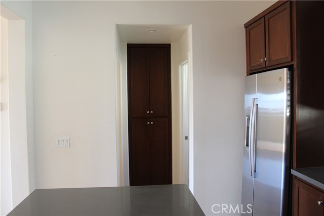 Detail Gallery Image 10 of 60 For 12427 Canal Dr #3,  Rancho Cucamonga,  CA 91739 - 2 Beds | 2/1 Baths
