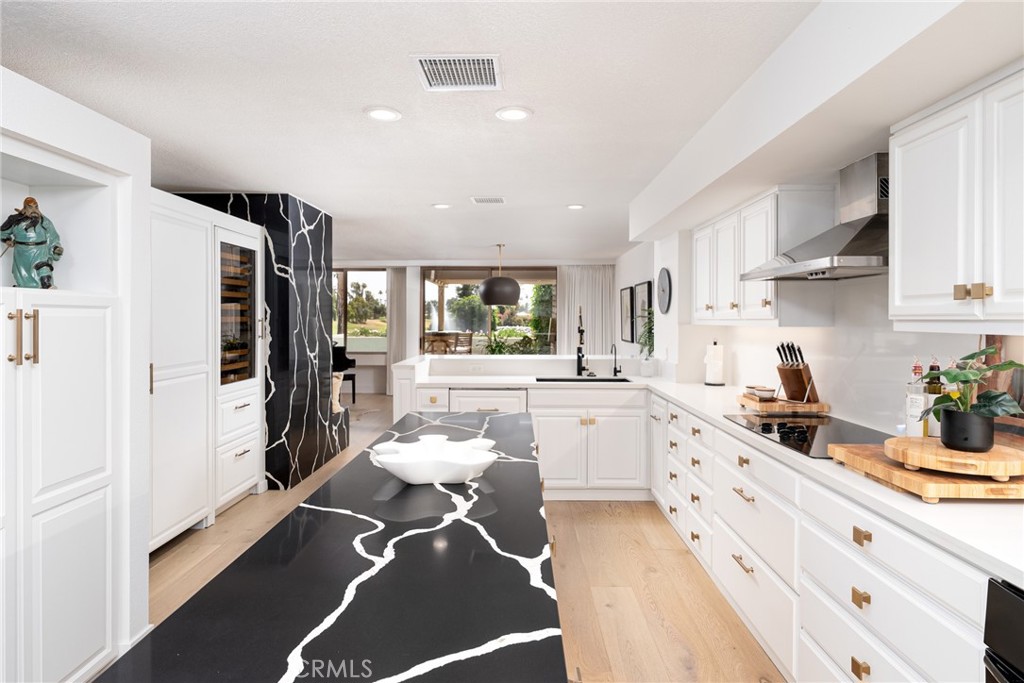 MLS #OC25224944 image #11