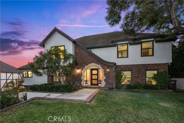 Detail Gallery Image 2 of 33 For 27422 Silver Creek Dr, San Juan Capistrano,  CA 92675 - 4 Beds | 3/1 Baths