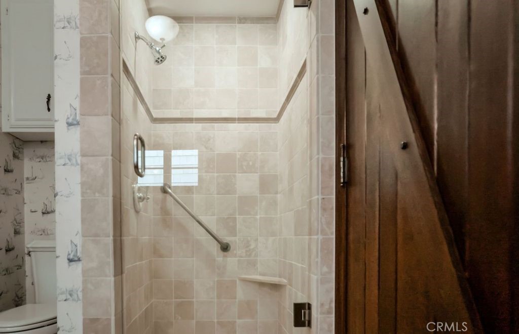 8852ab3e 01d9 4cb2 B615 31df0a77f584