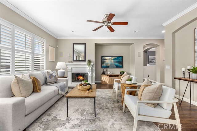 Detail Gallery Image 10 of 59 For 45023 Silver Rose, Temecula,  CA 92592 - 5 Beds | 2/1 Baths