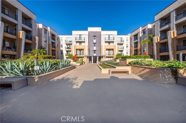 Detail Gallery Image 20 of 33 For 360 W Avenue 26 #215,  Los Angeles,  CA 90031 - 3 Beds | 2 Baths