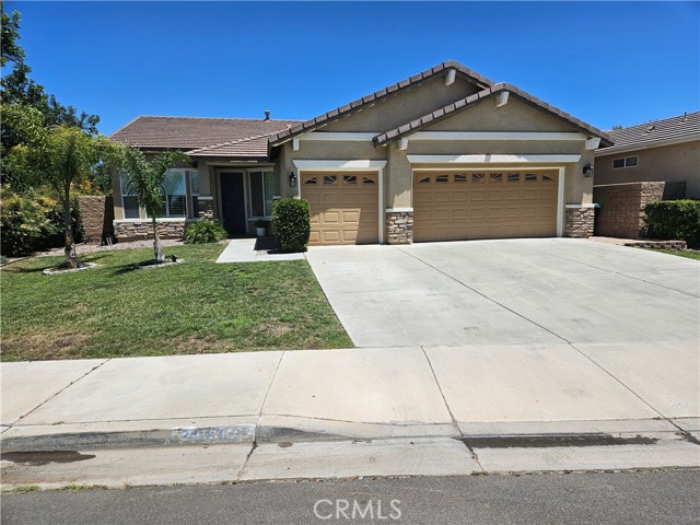 Detail Gallery Image 1 of 1 For 30662 Young Dove St, Menifee,  CA 92584 - 3 Beds | 2 Baths