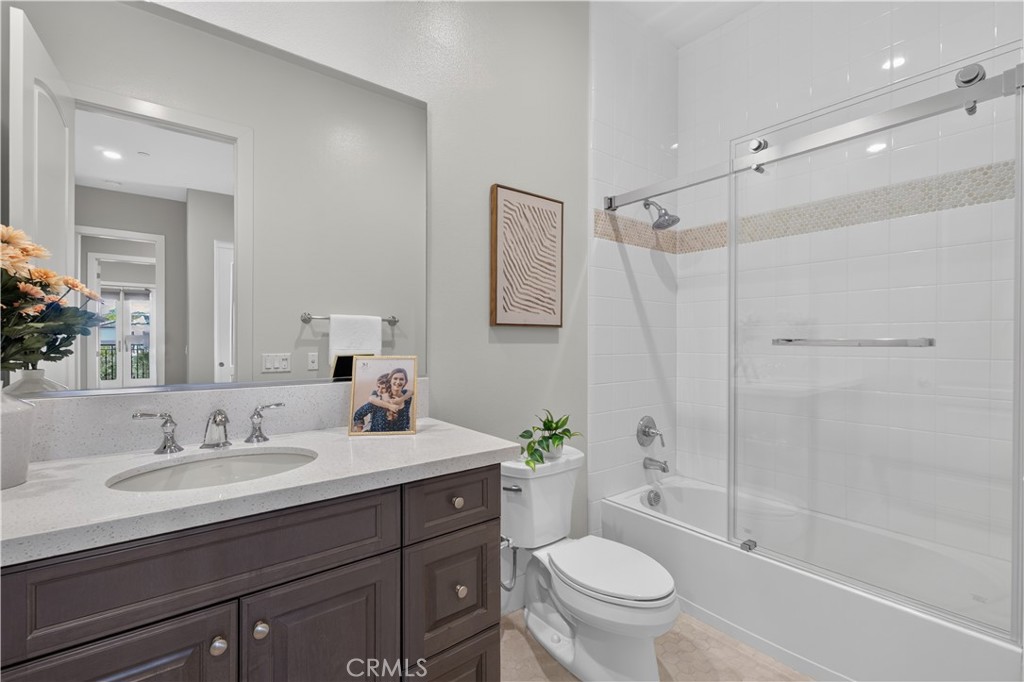 MLS #OC26141016 image #40