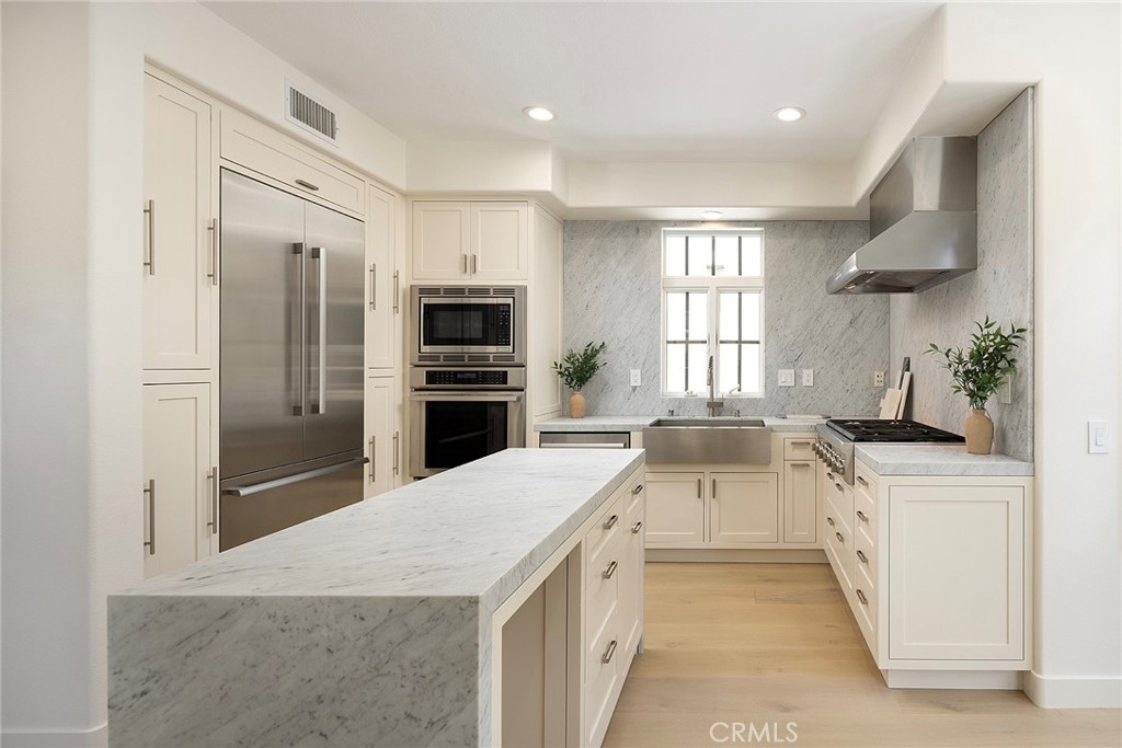 2534 Bungalow Place #87