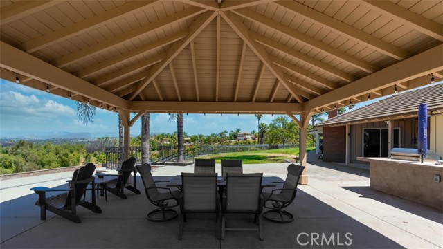 Detail Gallery Image 11 of 59 For 1525 Heather Ln, Riverside,  CA 92504 - 3 Beds | 2/1 Baths