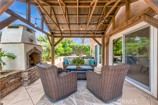22471 Rippling Brook, Lake Forest CA: https://media.crmls.org/medias/88579edf-0038-4b6a-aa28-4097cb582ef9.jpg