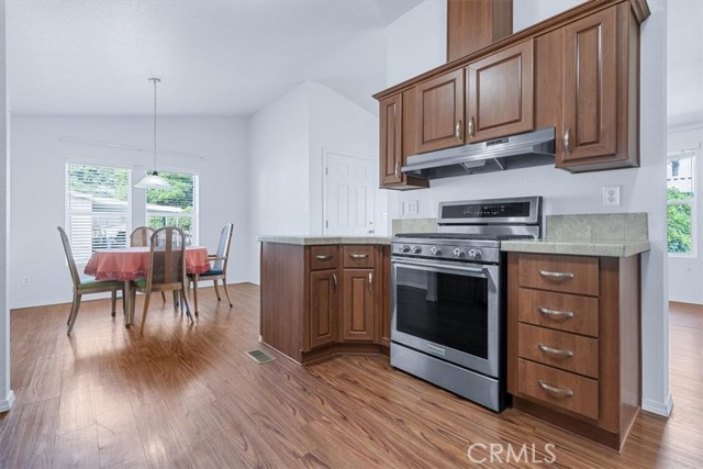Detail Gallery Image 6 of 33 For 1845 Thelma Dr #59,  San Luis Obispo,  CA 93405 - 3 Beds | 2 Baths