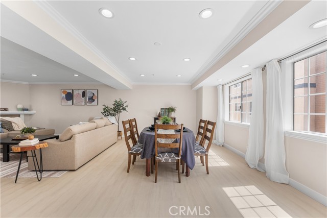 150 Diamond #B Street, Arcadia CA: https://media.crmls.org/medias/88581cd5-1710-4ede-b671-c9d9b46db13c.jpg