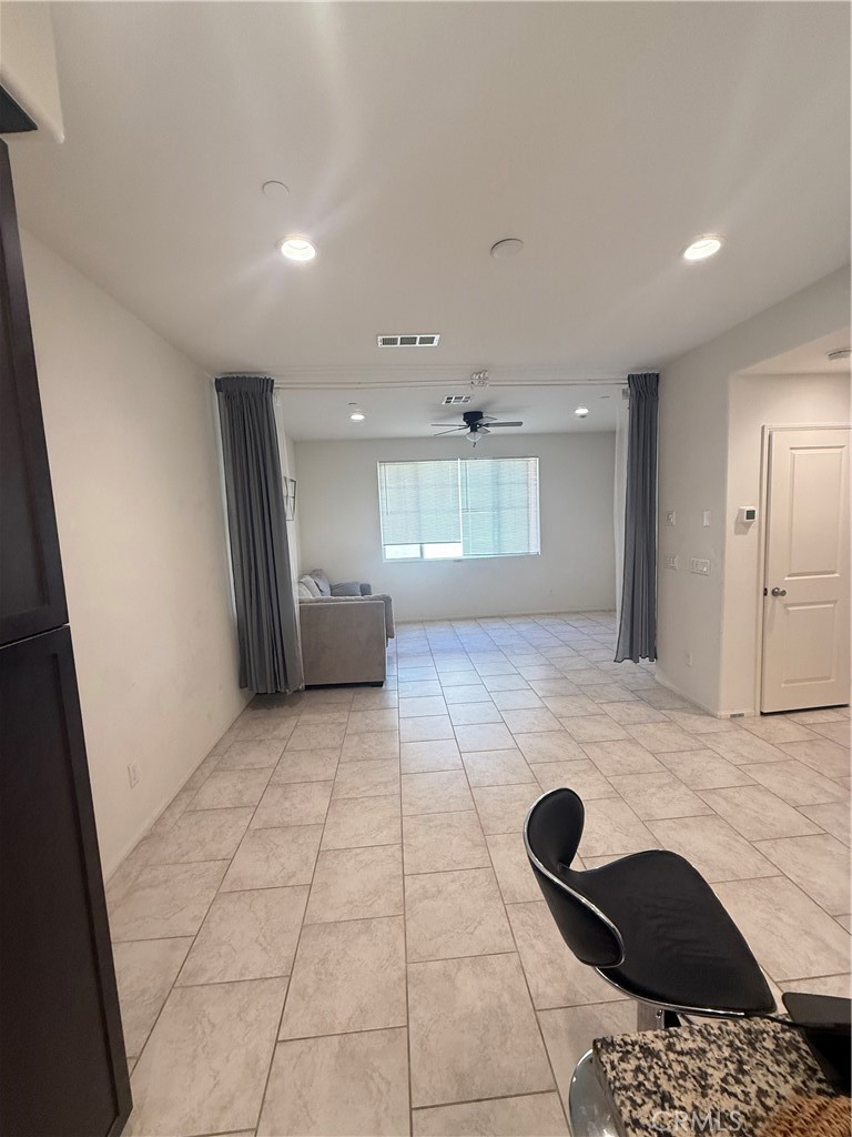 MLS #WS25248927 image #5