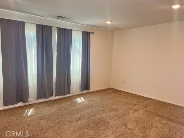 13876 Vantage Street, Moreno Valley CA: https://media.crmls.org/medias/8858f7aa-9c0e-4716-bbb7-e0e7bc65b7da.jpg