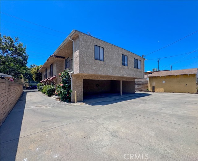 Detail Gallery Image 3 of 13 For 10923 Moorpark St, North Hollywood,  CA 91602 - – Beds | – Baths
