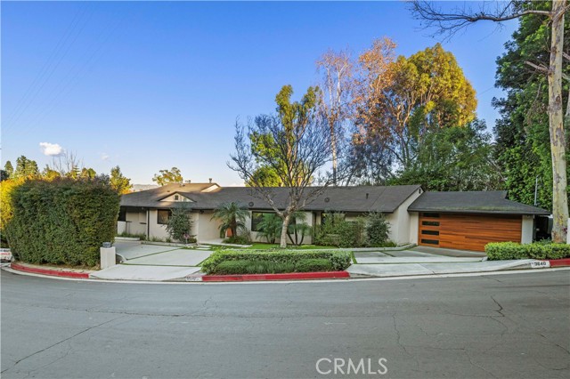 Front Image Thumbnail for CRGD26069723