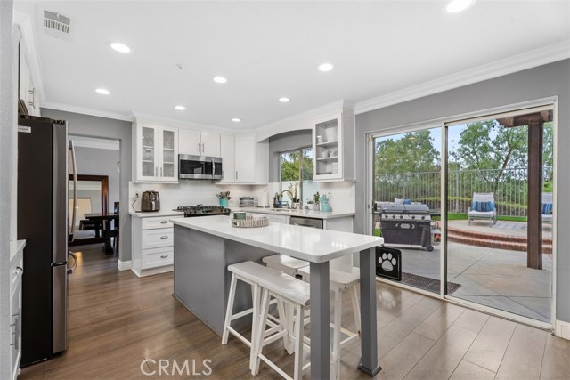 Detail Gallery Image 10 of 39 For 48 Drover Ct, Trabuco Canyon,  CA 92679 - 3 Beds | 2/1 Baths