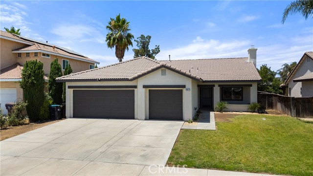 Detail Gallery Image 1 of 42 For 26577 Trumble Rd, Menifee,  CA 92585 - 3 Beds | 2 Baths