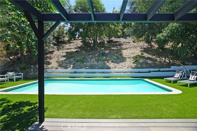 18116 Rancho Street photo 6