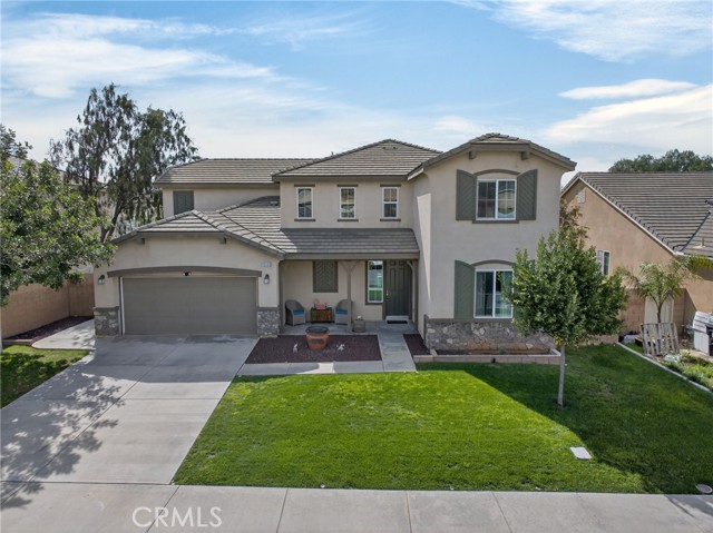 Detail Gallery Image 2 of 58 For 12560 Beryl, Jurupa Valley,  CA 92509 - 4 Beds | 3/1 Baths