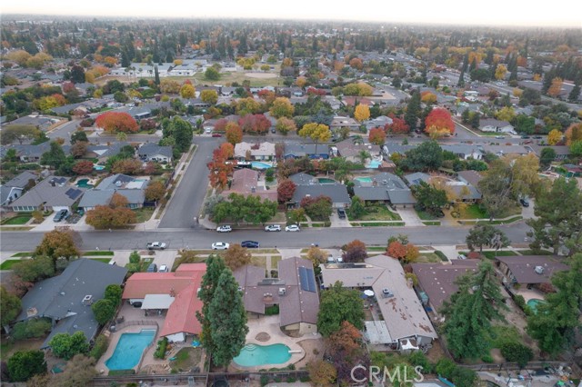 Detail Gallery Image 2 of 25 For 690 W Fremont Ave, Fresno,  CA 93704 - 3 Beds | 2 Baths