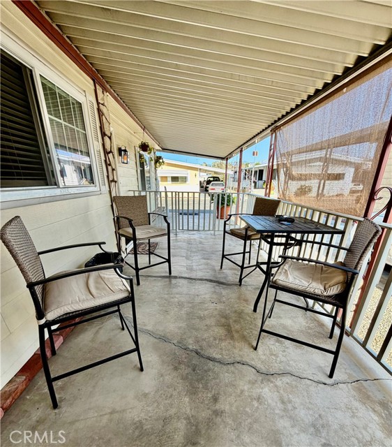 Detail Gallery Image 6 of 39 For 31816 Avenue Avenue #16,  Yucaipa,  CA 92399 - 2 Beds | 2 Baths