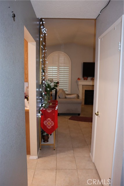 Detail Gallery Image 15 of 25 For 12422 Highgate Ave, Victorville,  CA 92395 - 2 Beds | 2 Baths